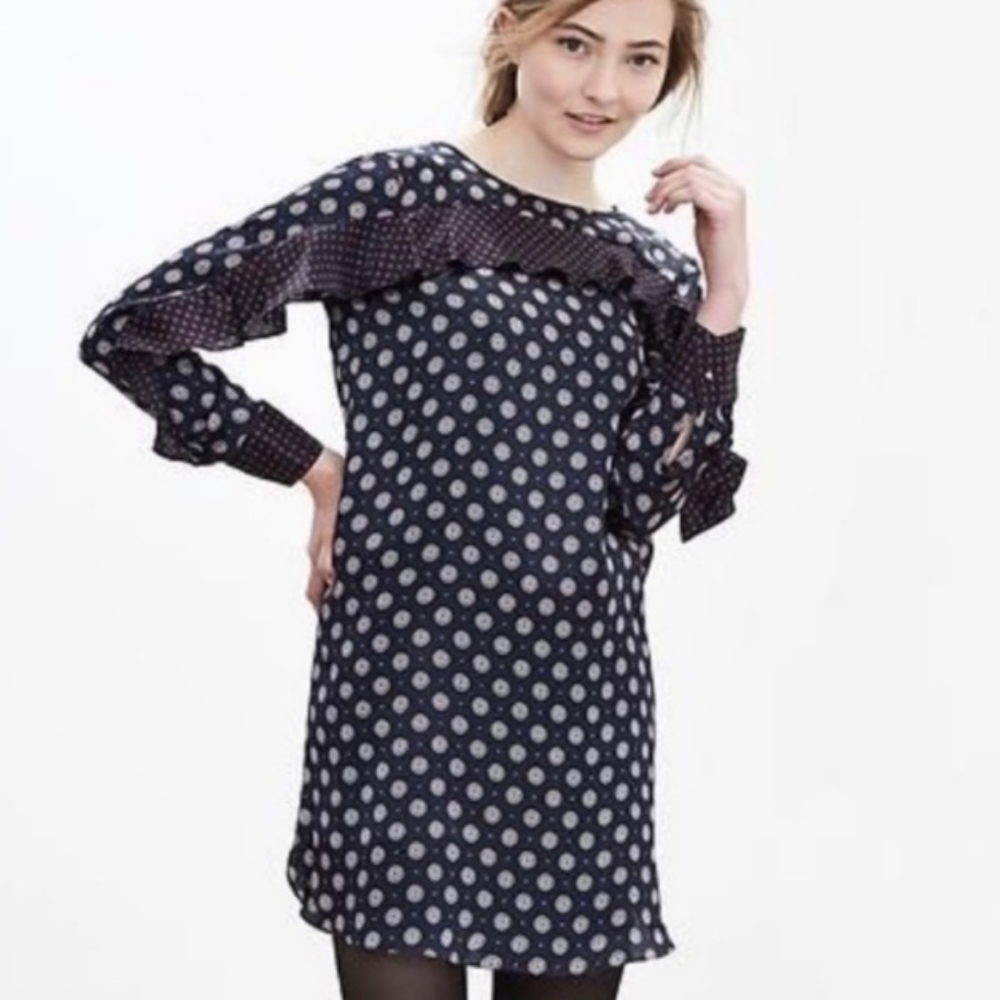 Banana Republic Silk Medallion Ruffle Shift Dress Long Sleeve Size 4